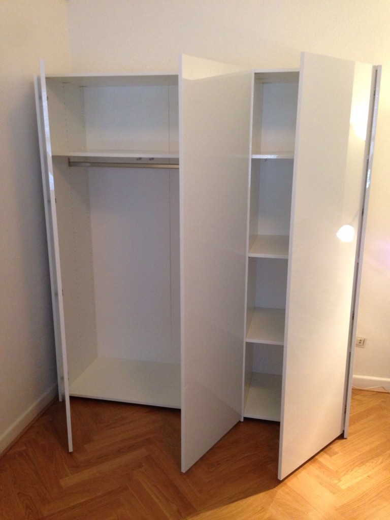 Schrank mit tecnoglas Verkleidung